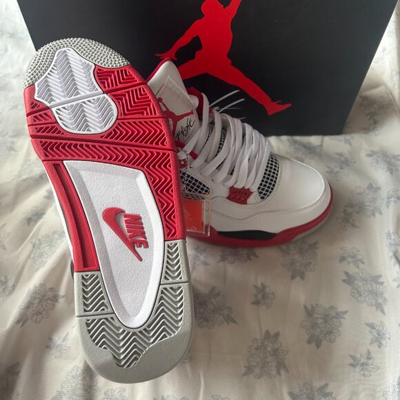 Air Jordan 4 Retro Red Sneakers - Picture 3 of 6
